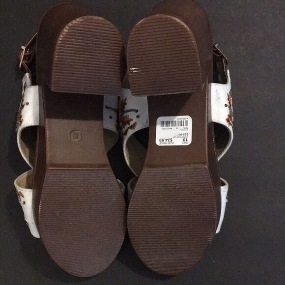 Comfort Beaded Heels - Picture 10 of 15